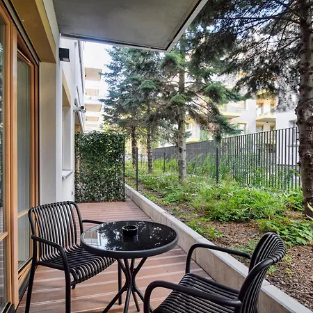 Cavallia Garden By Lookap - Parking W Garazu, Ogrodek Lägenhet Poznań